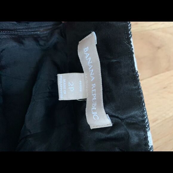 BANANA REPUBLIC Unique Design - MIDI Skirt - Picture 4 of 5